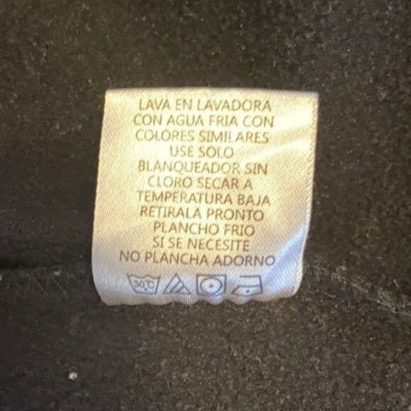 Realtree Pink Multicolor Camo Hoodie Women Size M - Picture 8 of 8